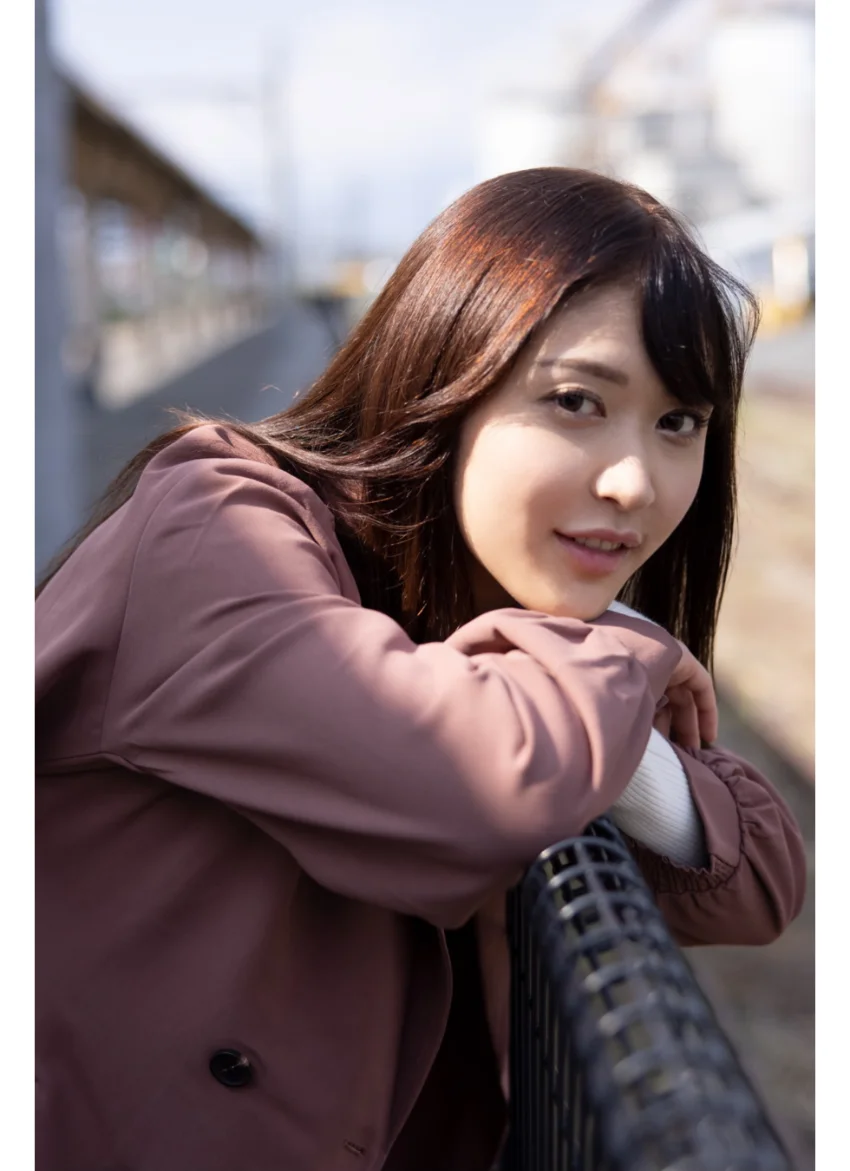 あんみつ 蜜美杏【グラビア写真集】 試し読み 1
