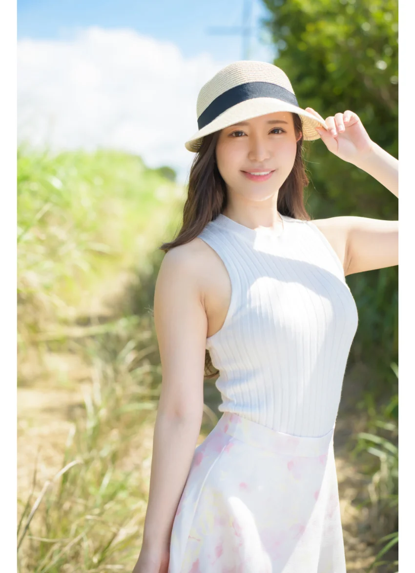 SARINA 〜あの日、常夏の島で〜 百永さりな【グラビア写真集】 試し読み 2
