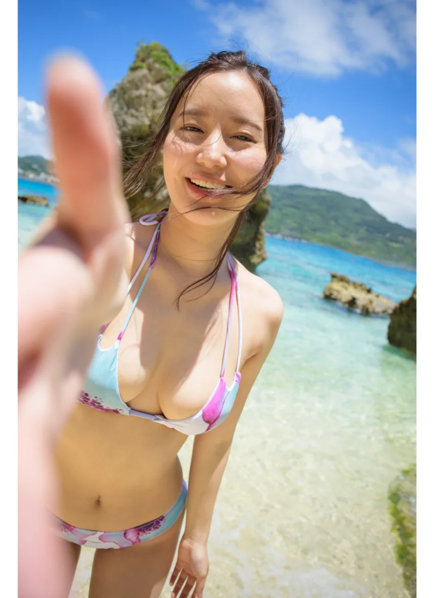 SARINA 〜あの日、常夏の島で〜 百永さりな【グラビア写真集】 試し読み 4
