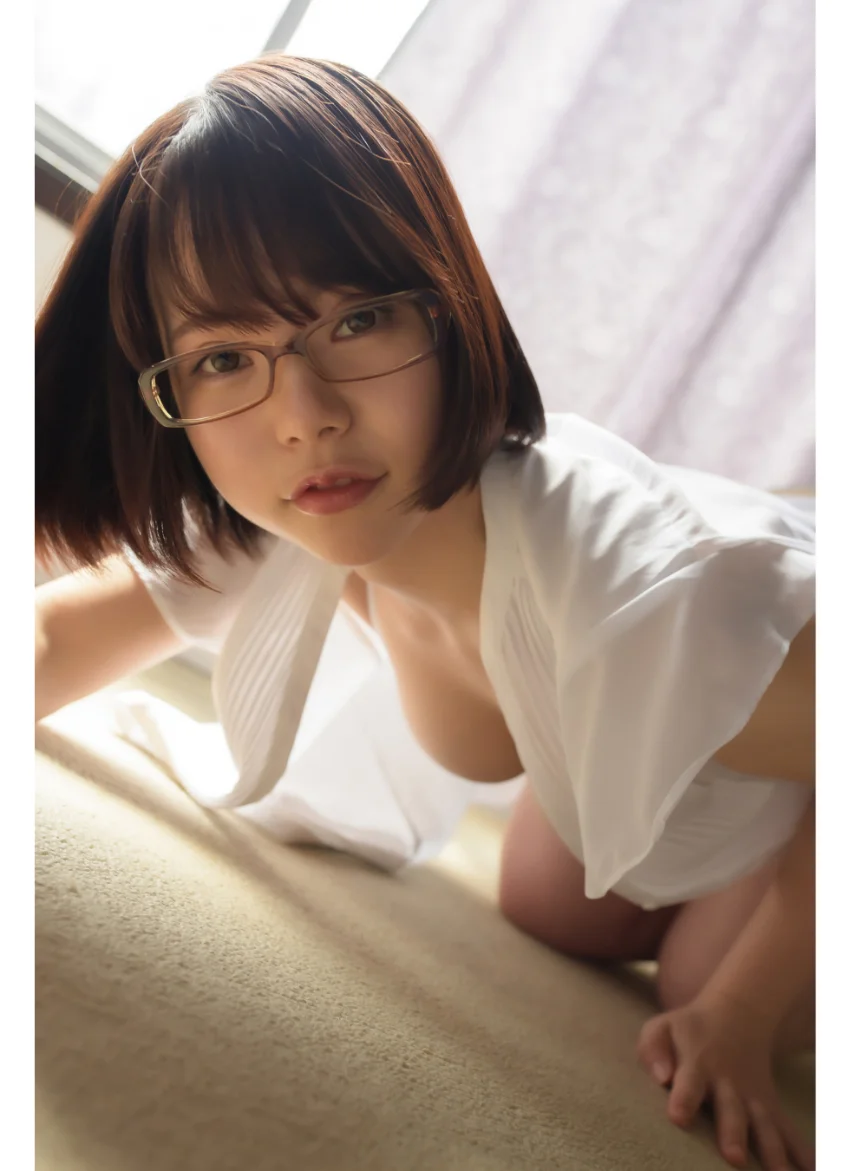 眼差 初愛ねんね【グラビア写真集】 試し読み 5
