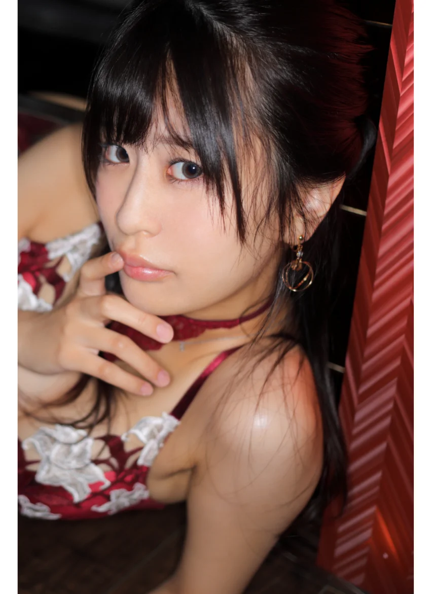 ほのかなぬくもり。穂花あいり【グラビア写真集】 試し読み 12
