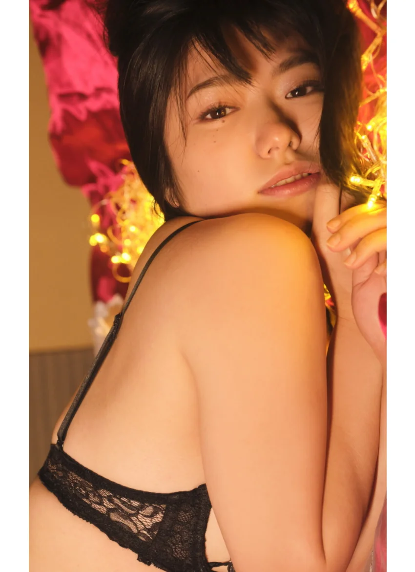 山田かな『Kiss You』（199Photos） 試し読み 15