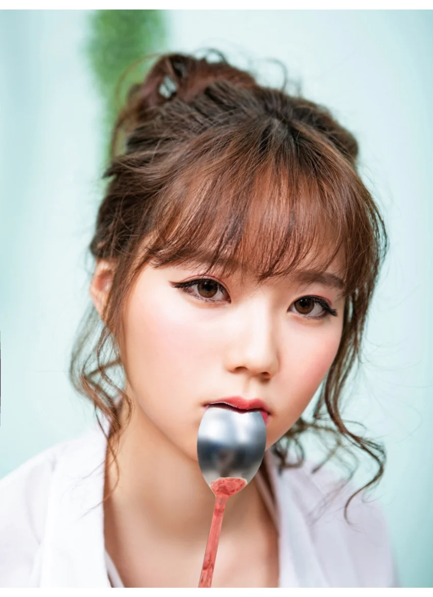 Korean Idol 「愛嬌満点の彼女、純粋さとセクシーさの間」 試し読み 5