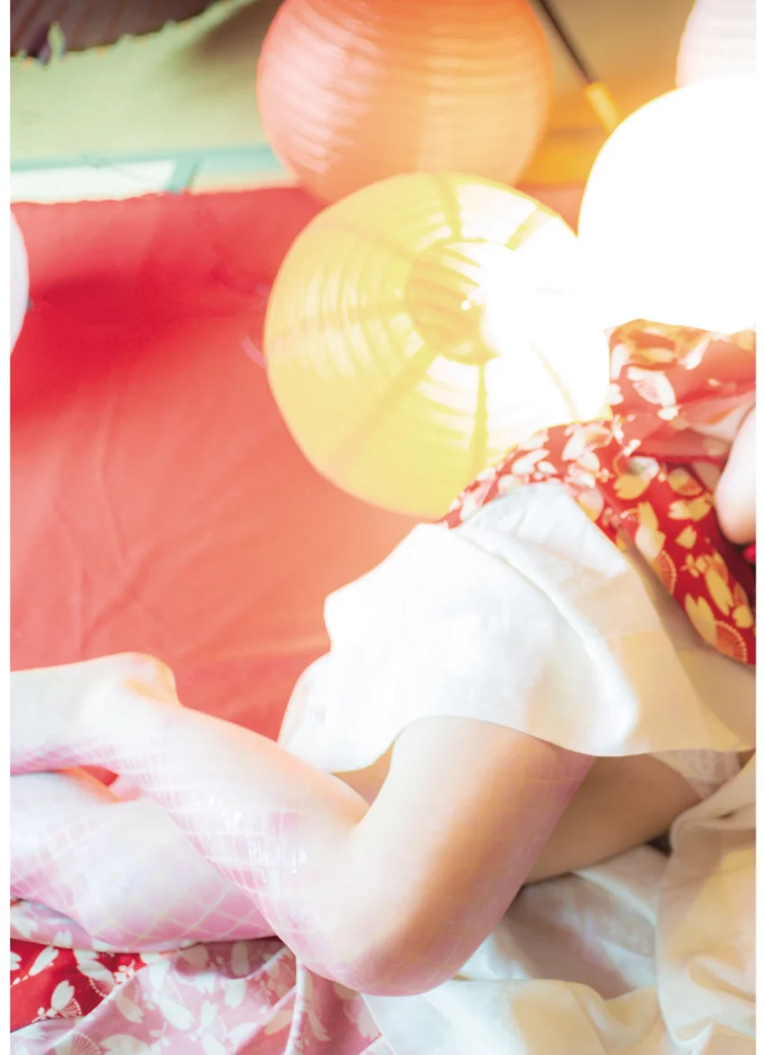 EXHI‘BIJO’N -エキシ美女ン- 試し読み 4