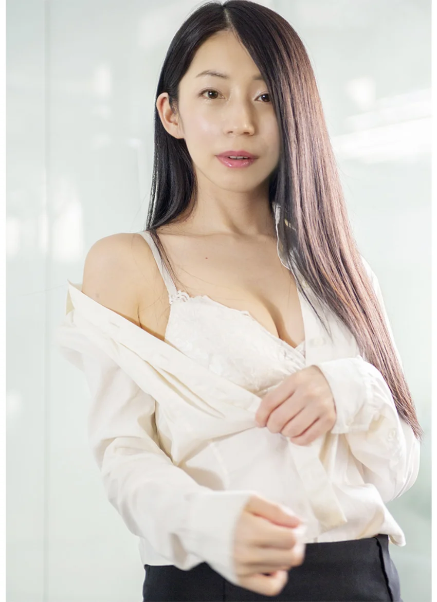 魅惑のまなヒップ -熟れたすいかの誘惑- 岩崎真奈 試し読み 3