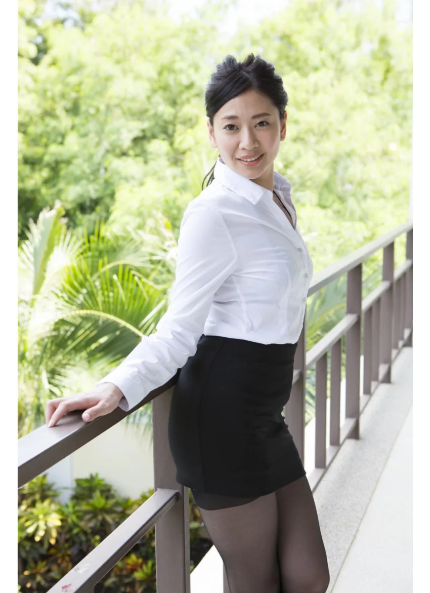 希帆写真集『素敵なときめき』 3 試し読み 3