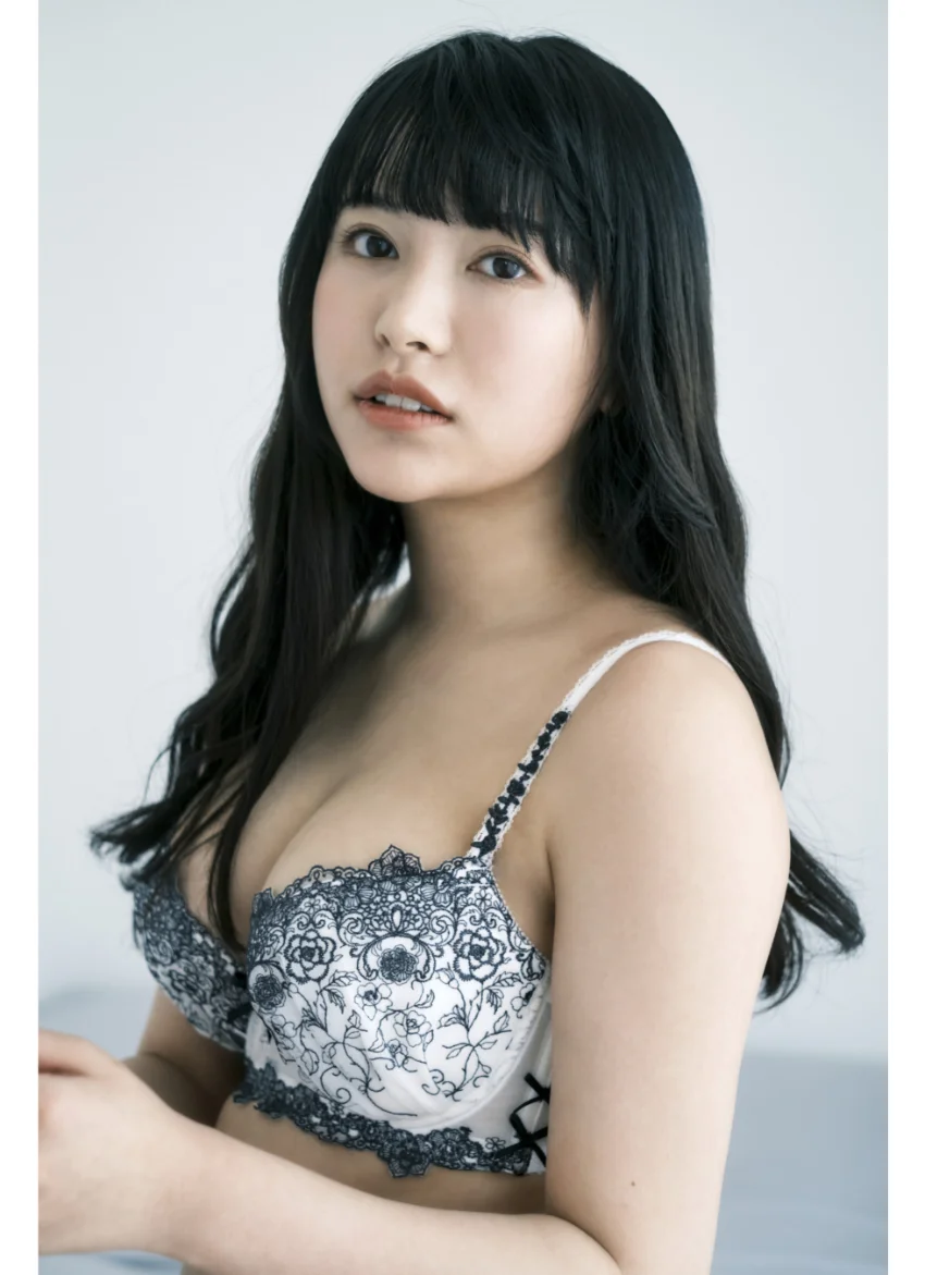 週刊グラビアプレス × 鈴木聖 デジタル写真集 試し読み 3