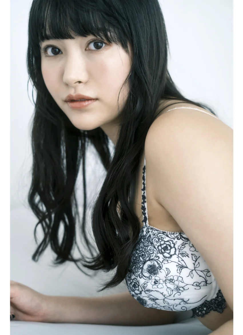 週刊グラビアプレス × 鈴木聖 デジタル写真集 試し読み 7