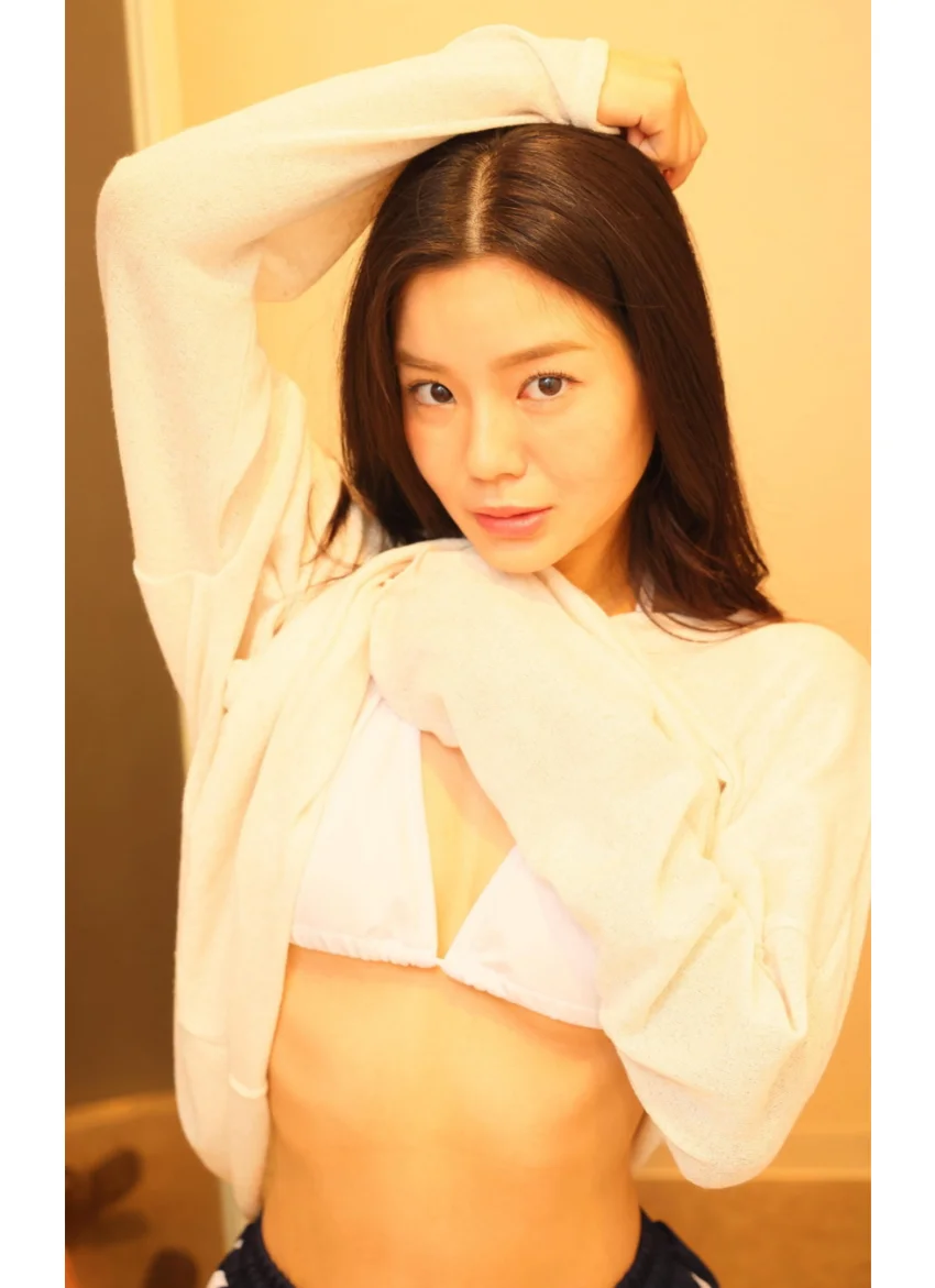 Girl’s Room 004 角松まどか〜家で撮っていいですか！？〜 イエデトッテイイデスカ！？ 試し読み 9