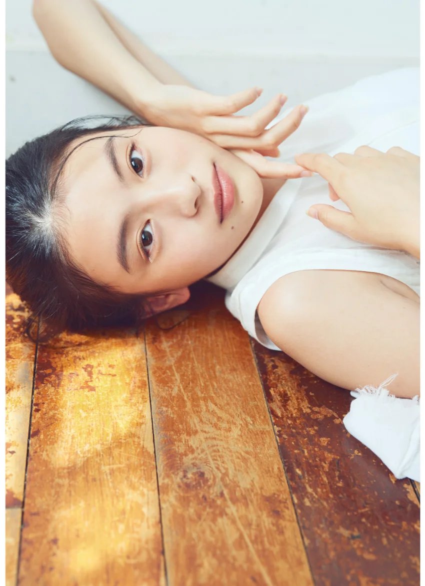 出口夏希1st写真集 liberte 試し読み 9