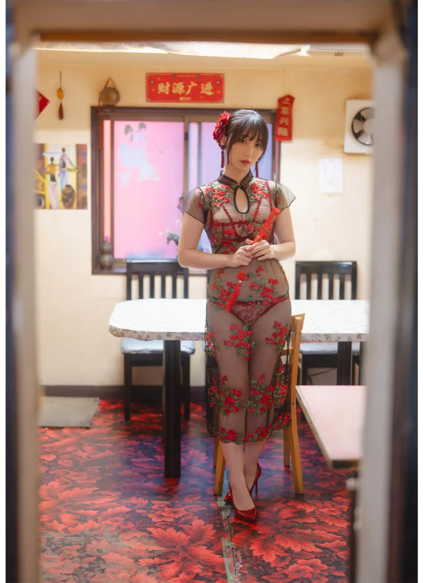 【オールアザー版】伊織もえ写真集 試し読み 4