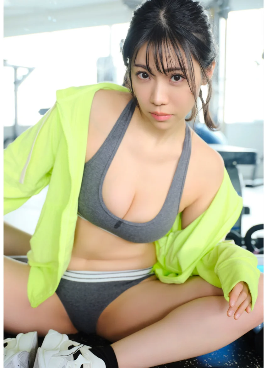 【オールアザー版】鈴木ふみ奈写真集 試し読み 7