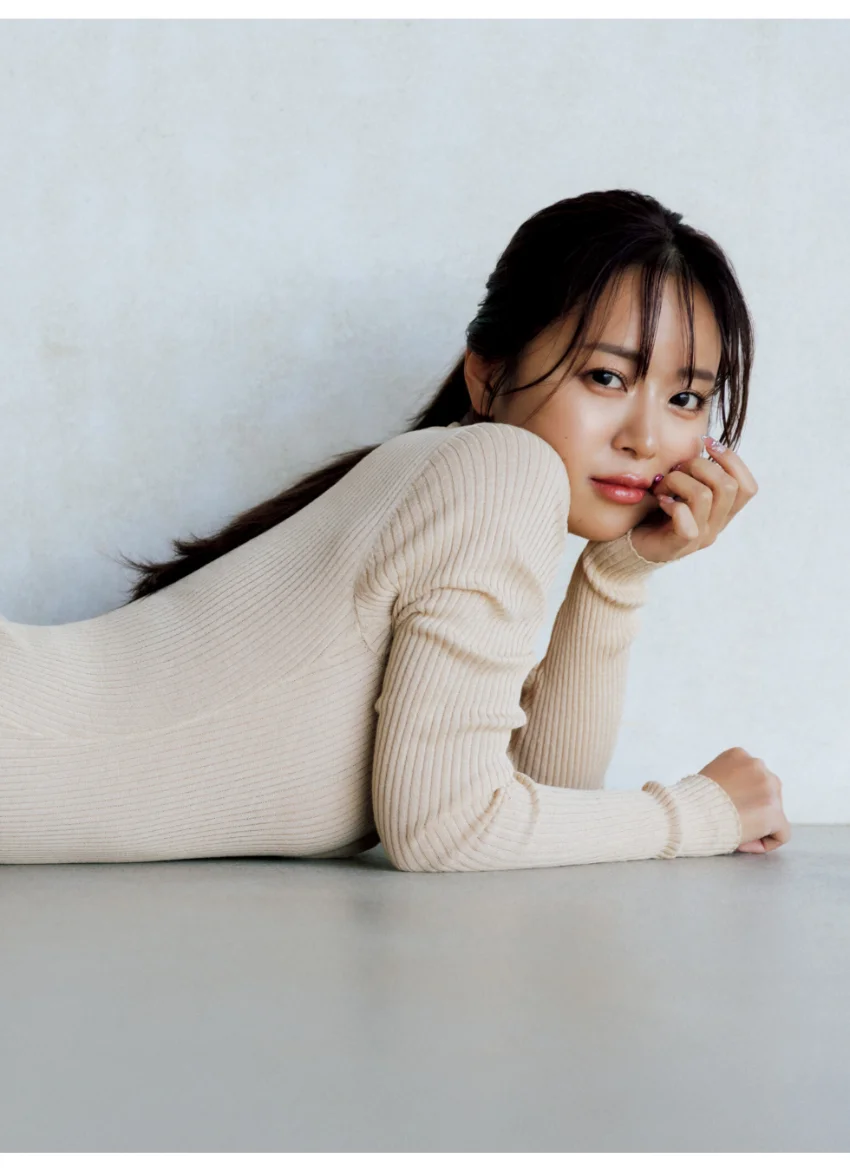 井口裕香 写真集 MORE MORE MORE 試し読み 11