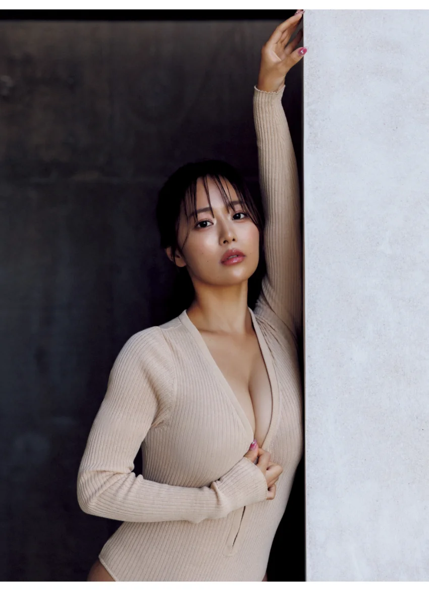 井口裕香 写真集 MORE MORE MORE 試し読み 12