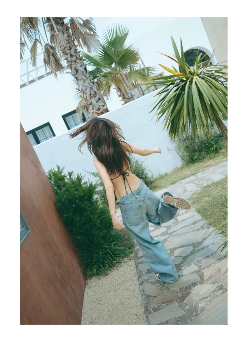 佐藤ミケーラ倭子写真集 en 試し読み 14