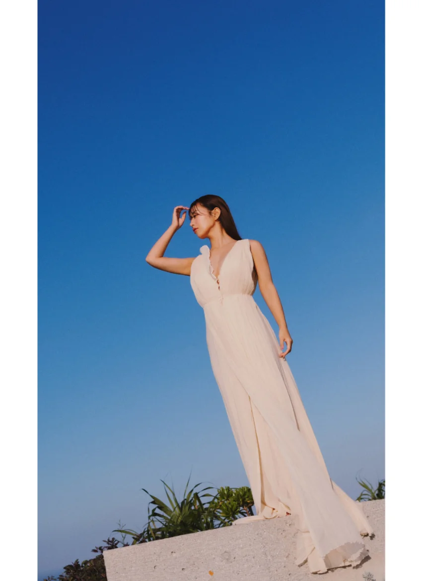 井口裕香 写真集 MORE MORE MORE -Another Side- 試し読み 2