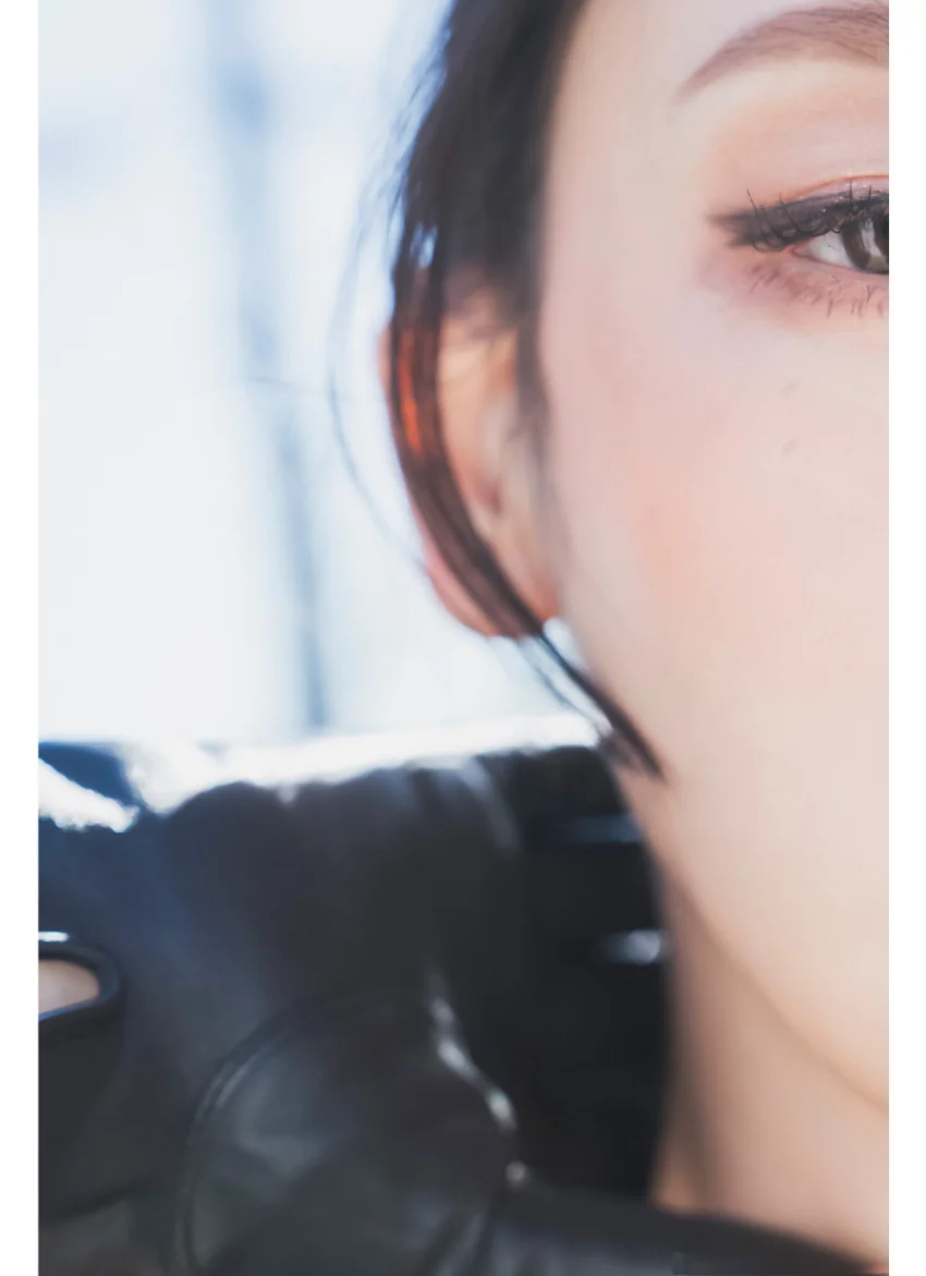 【オールアザー版】風吹ケイ写真集 CherryCoke 試し読み 3