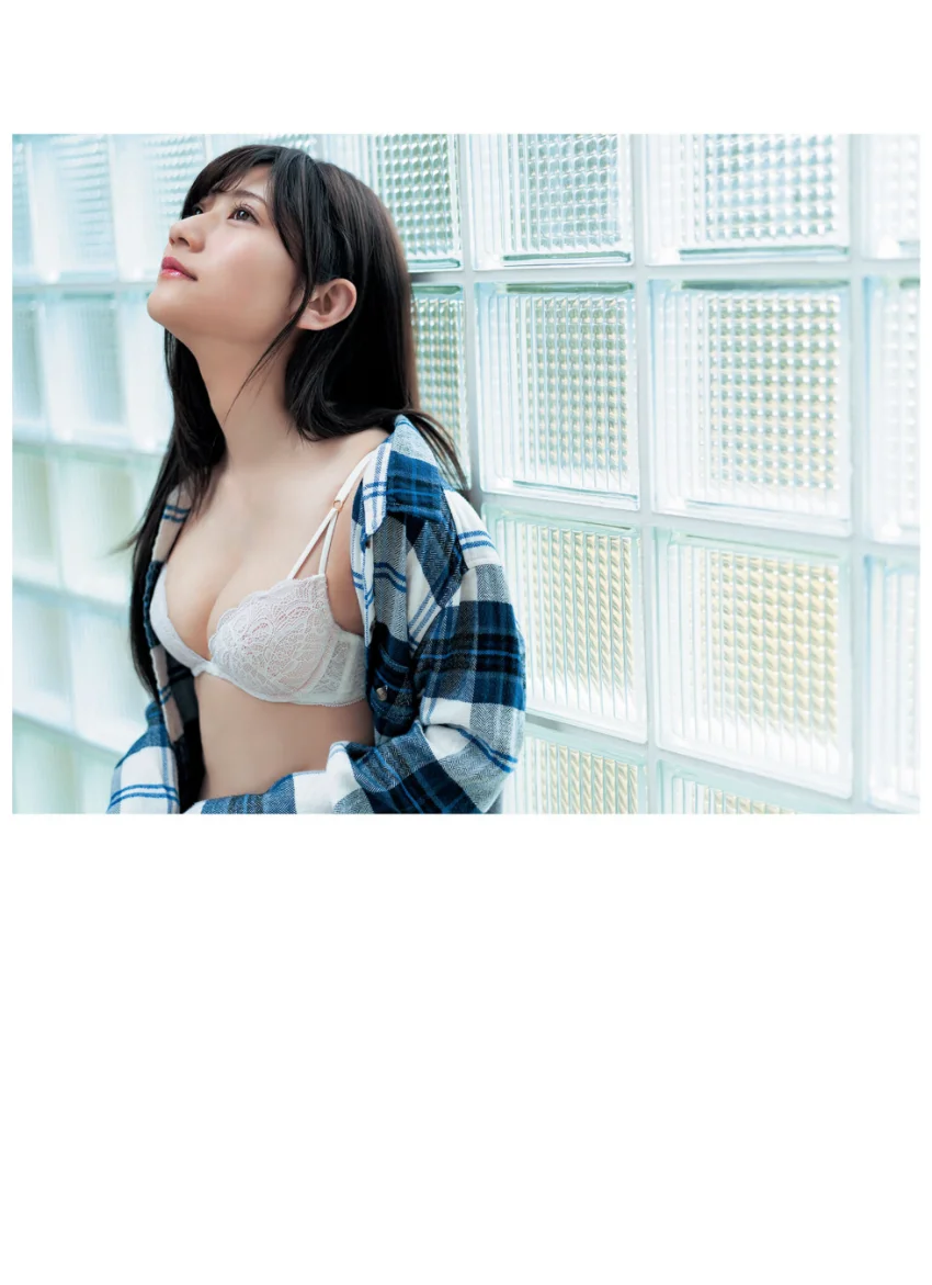 山田麻莉奈1st写真集まりり 試し読み 7