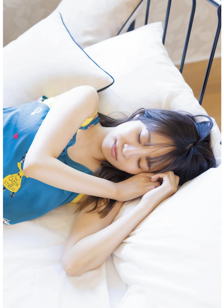 村上奈津実2nd写真集 Natsumi Memorial 試し読み 4