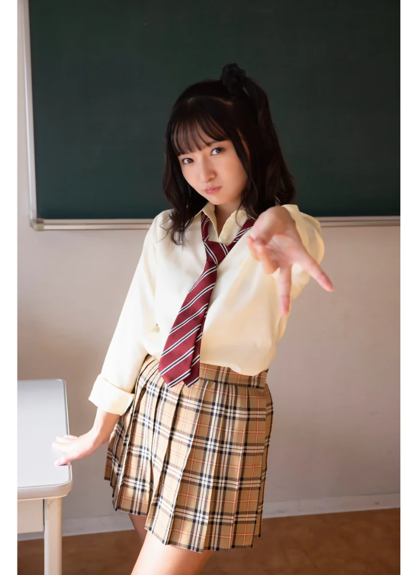 西永彩奈「桃色デイズ」究極版140P 試し読み 4