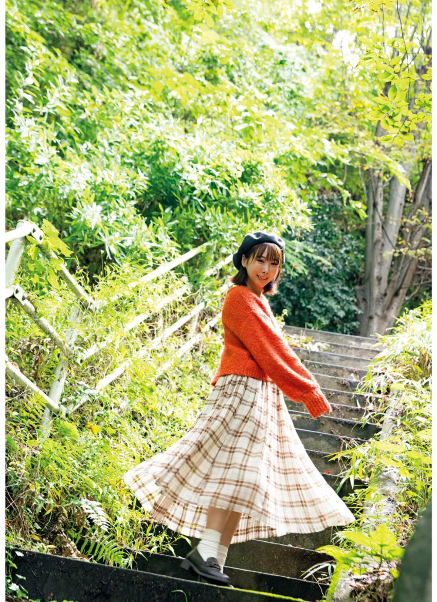 日向葵衣 ファースト写真集 『 clear 』 試し読み 4