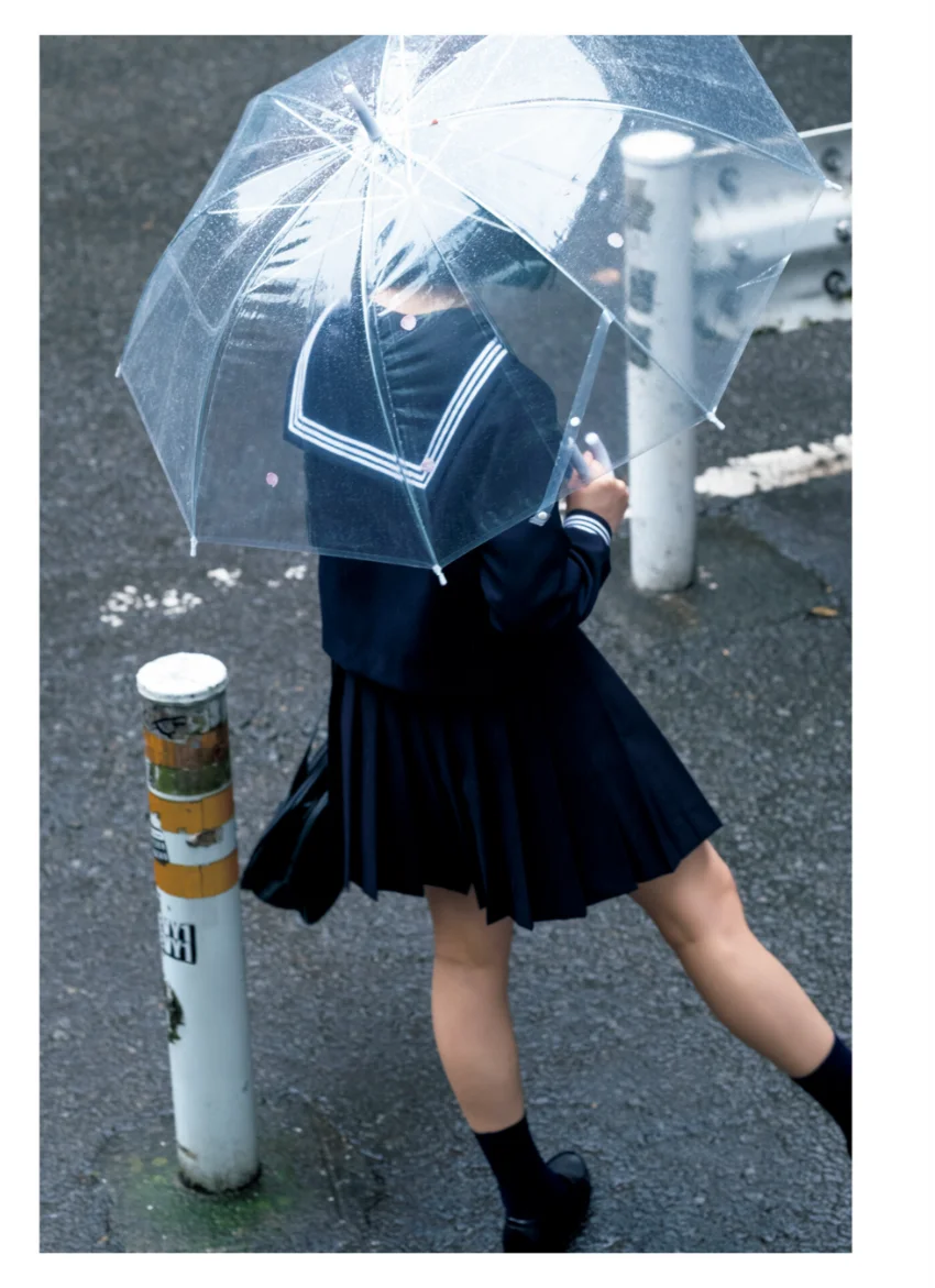 佐々木莉佳子 写真集 『 莉佳子 - 少女、第二章 - 』 試し読み 4
