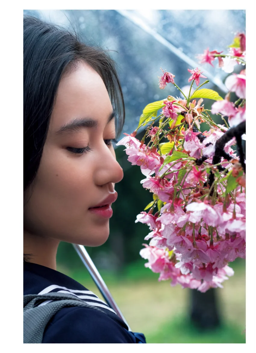 佐々木莉佳子 写真集 『 莉佳子 - 少女、第二章 - 』 試し読み 5