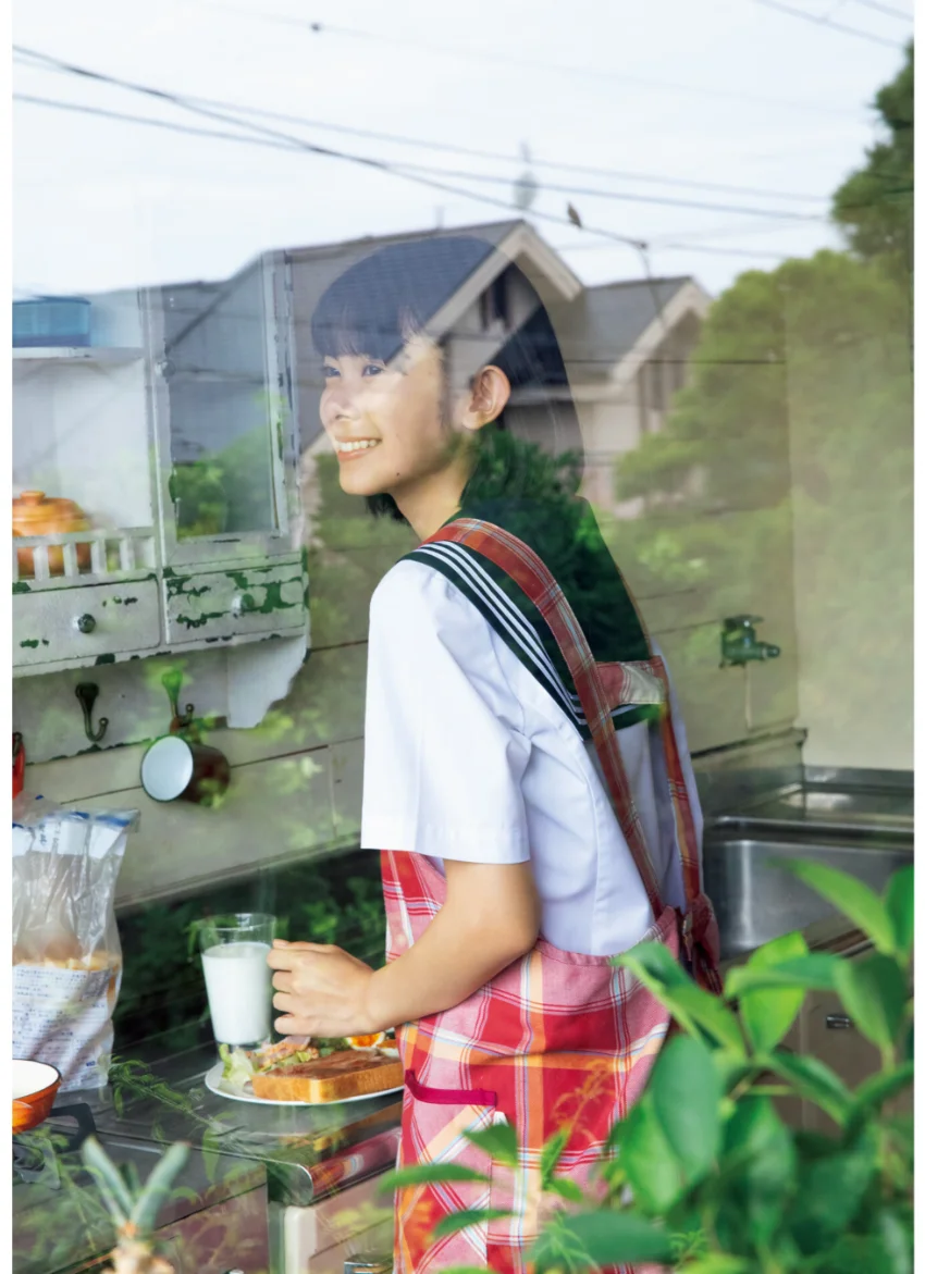 山崎夢羽 ファースト写真集 『 夢羽 』 試し読み 4