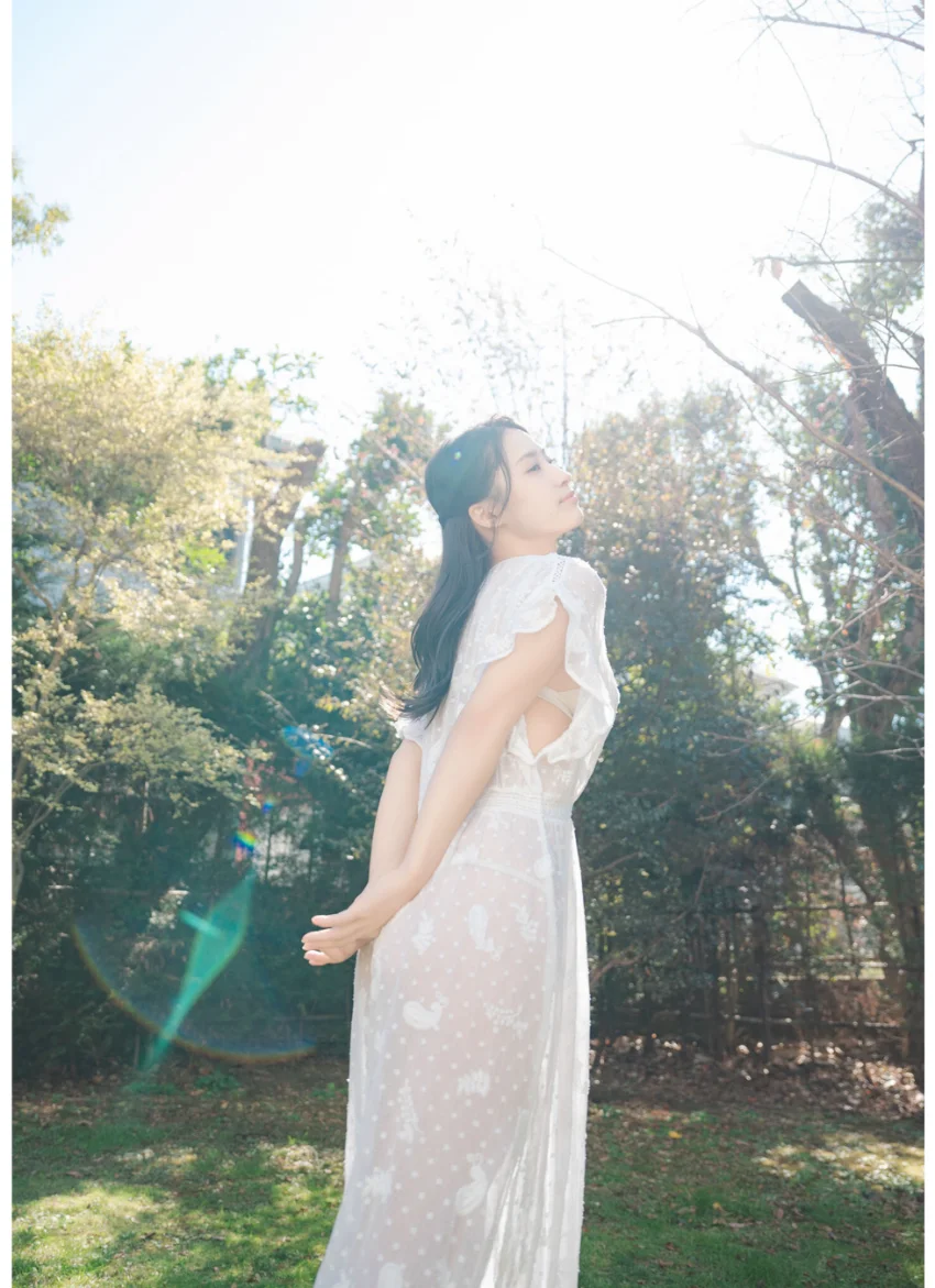 【デジタル限定】澄田綾乃 写真集 『 白昼夢 』 試し読み 3