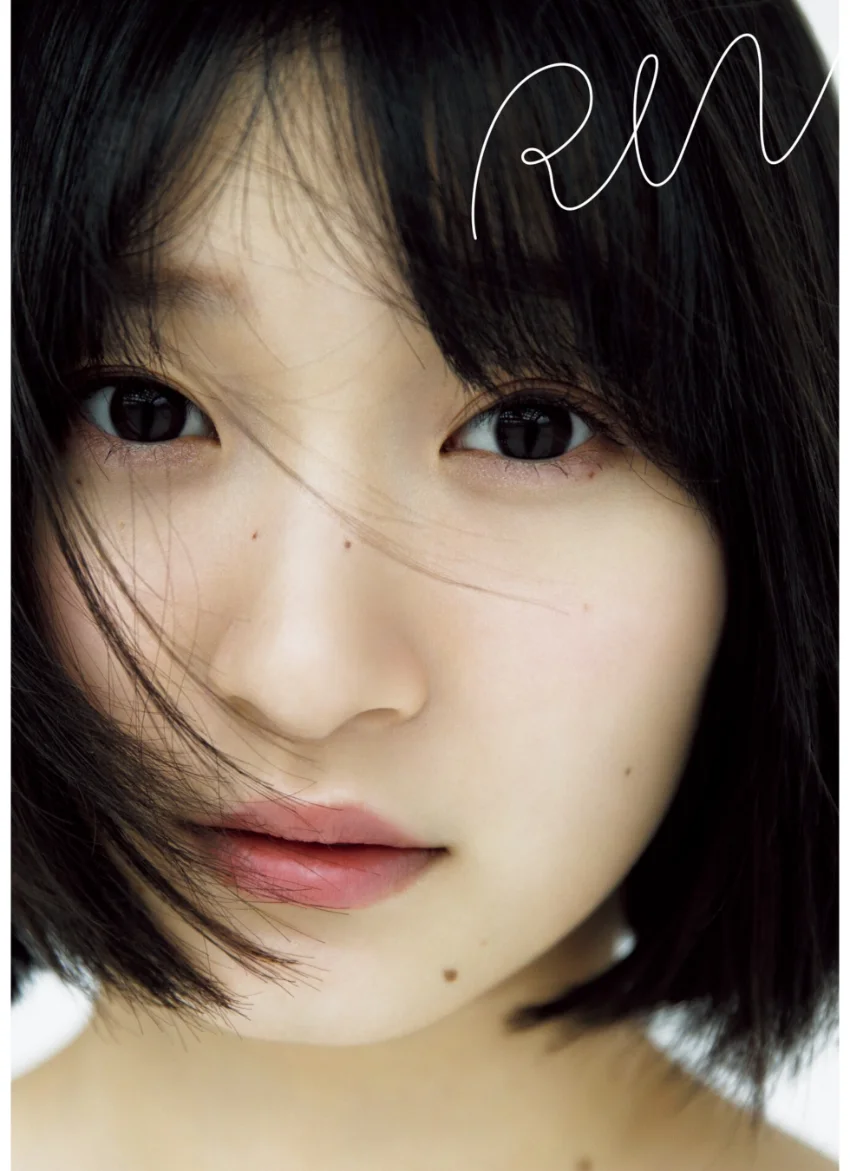 宮本佳林 写真集 『 RIN 』 試し読み 1