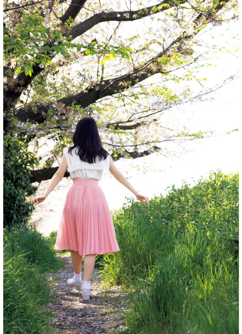 北川莉央 写真集 『 Refreshing season 』 試し読み 3