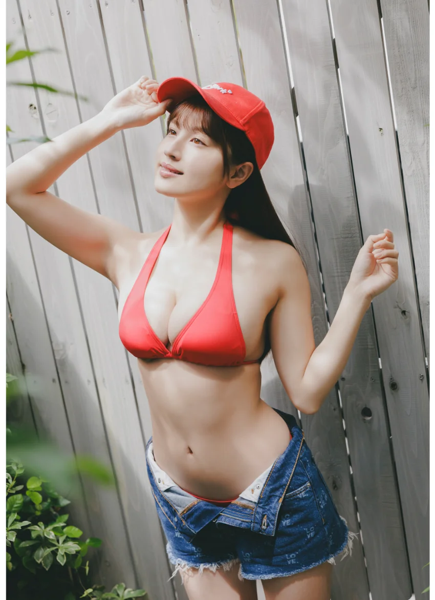 MD Gravure Collection 005 新世代エース 花咲楓香 試し読み 8