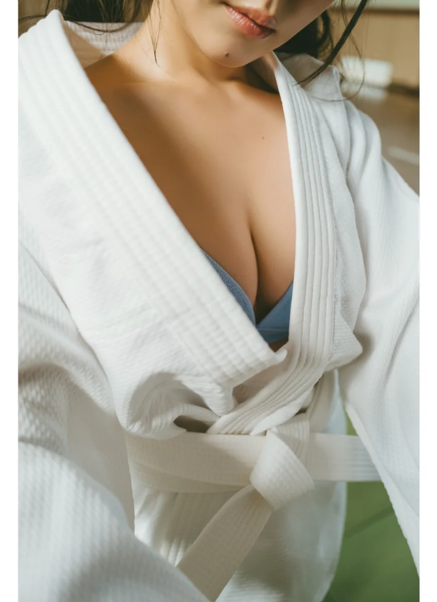 上田操「はだけた道着の下……」SPA！デジタル写真集 試し読み 4