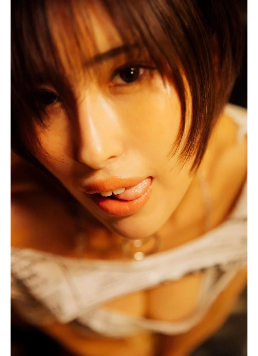 しーなちゃん「幻想のブロンズボディ」SPA！デジタル写真集 試し読み 7