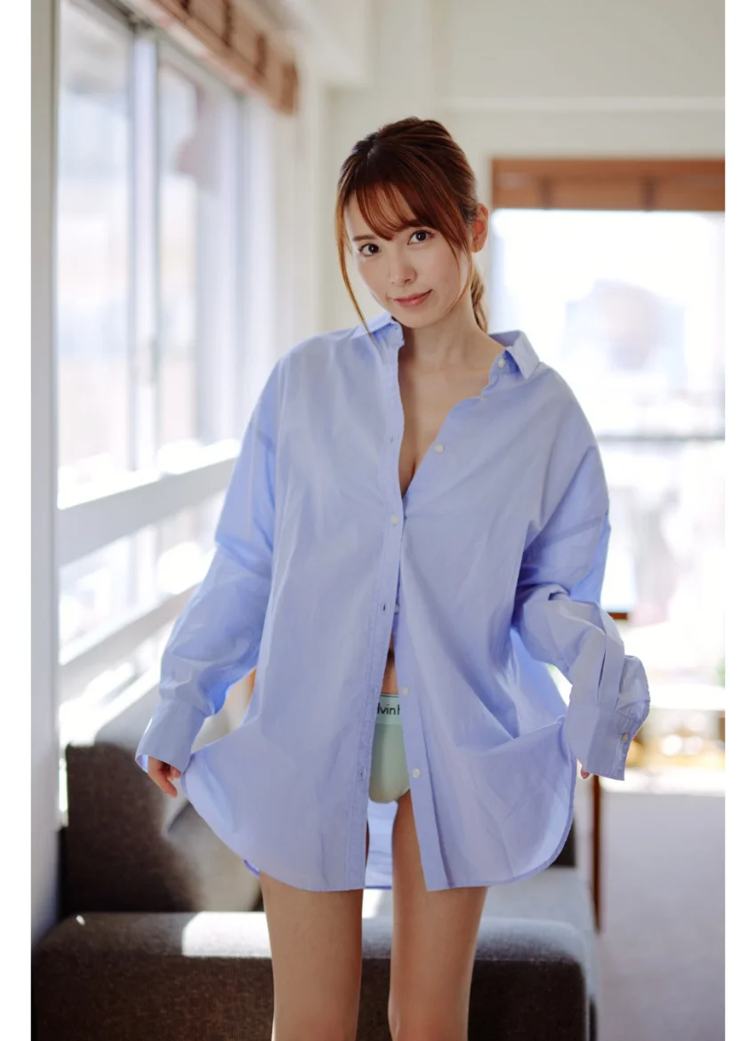 西村歩乃果「はだけた彼シャツ」SPA！デジタル写真集 試し読み 4