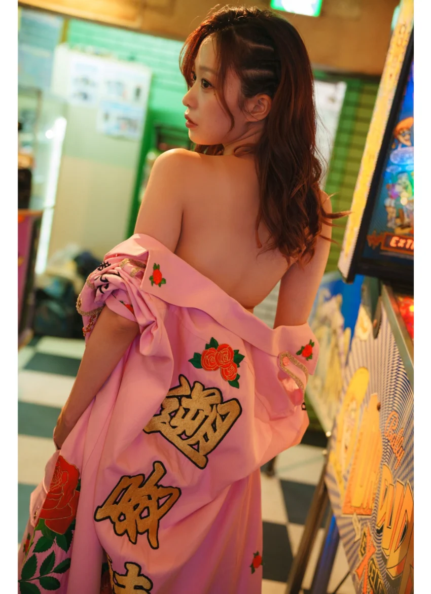 青井春「温まる肉弾戦」SPA！デジタル写真集 試し読み 6