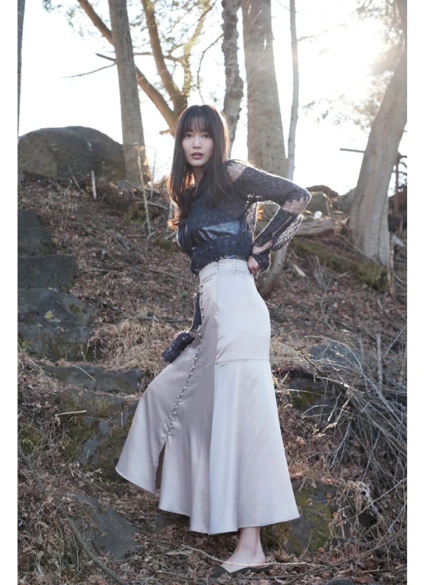 出口亜里沙「ダダ漏れる妖艶さ」SPA！デジタル写真集 試し読み 2