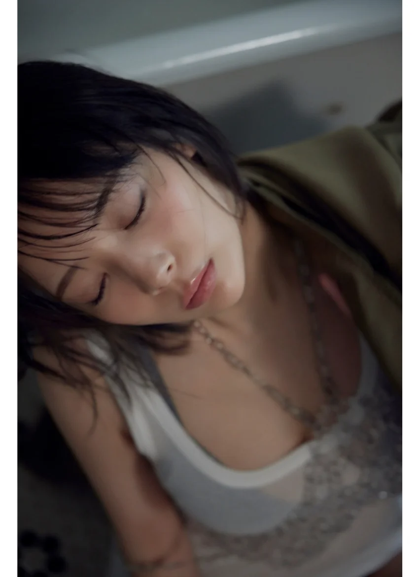 岡田紗佳「美脚輪舞曲」SPA！デジタル写真集 試し読み 5