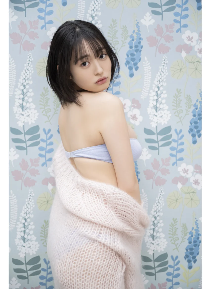 漫画アクションデジタル写真集 白濱美兎「Pure White」 試し読み 2
