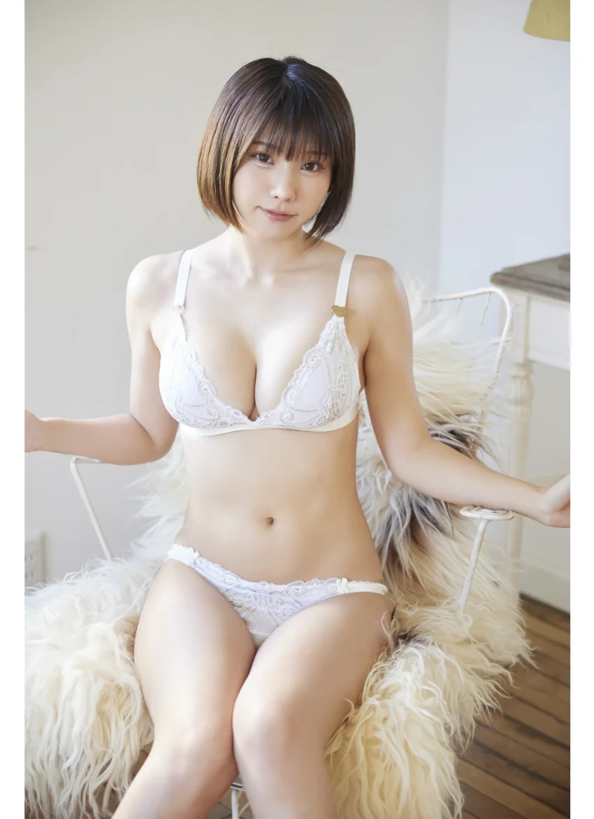 漫画アクションデジタル写真集 えなこ「Peaceful days」 試し読み 3