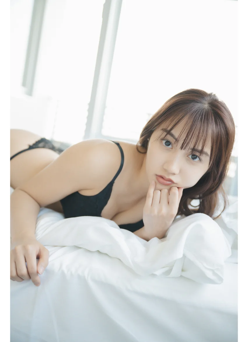 漫画アクションデジタル写真集 黒木ひかり「たまには海辺で」 試し読み 2