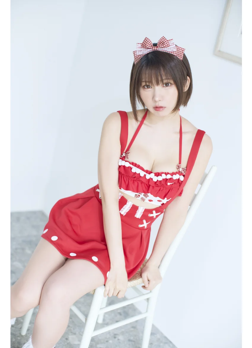 漫画アクションデジタル写真集 えなこ「夏、晴天、君とふたり。」 試し読み 4
