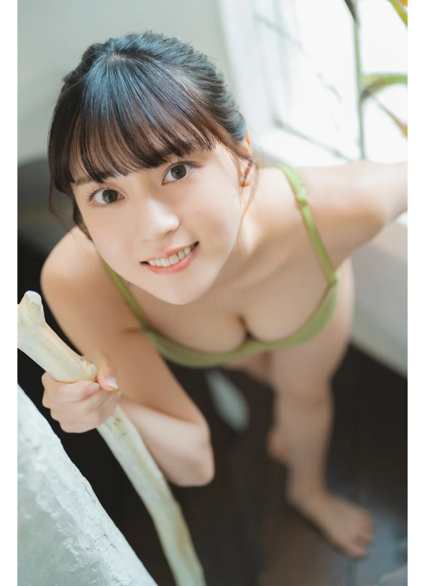 漫画アクションデジタル写真集 中川心「越冬」 試し読み 5