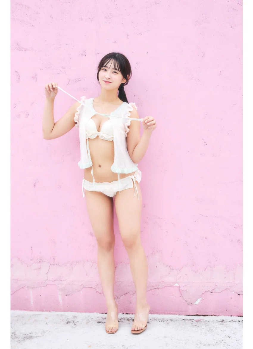 漫画アクションデジタル写真集 松本日向「冬のひなたで…」 試し読み 4