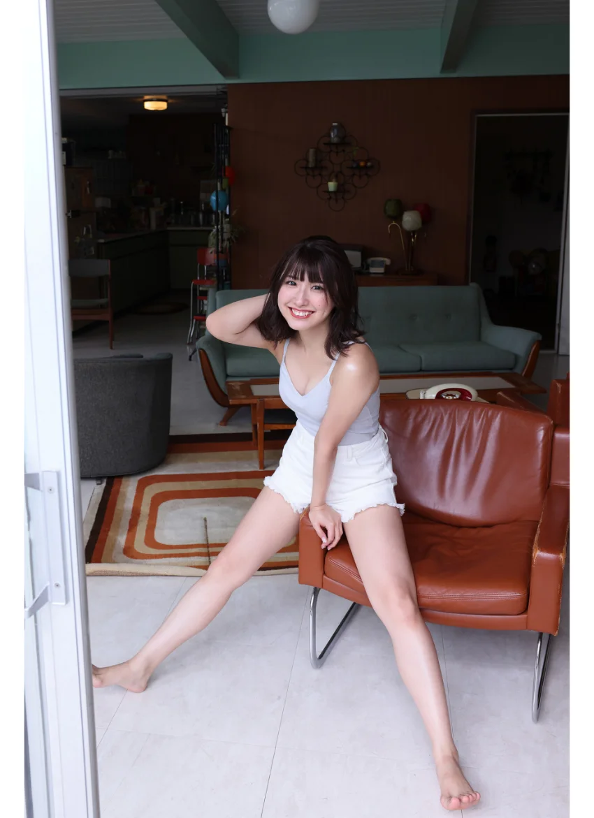 由利美桜デジタル写真集「MULTI COLOR」 試し読み 2