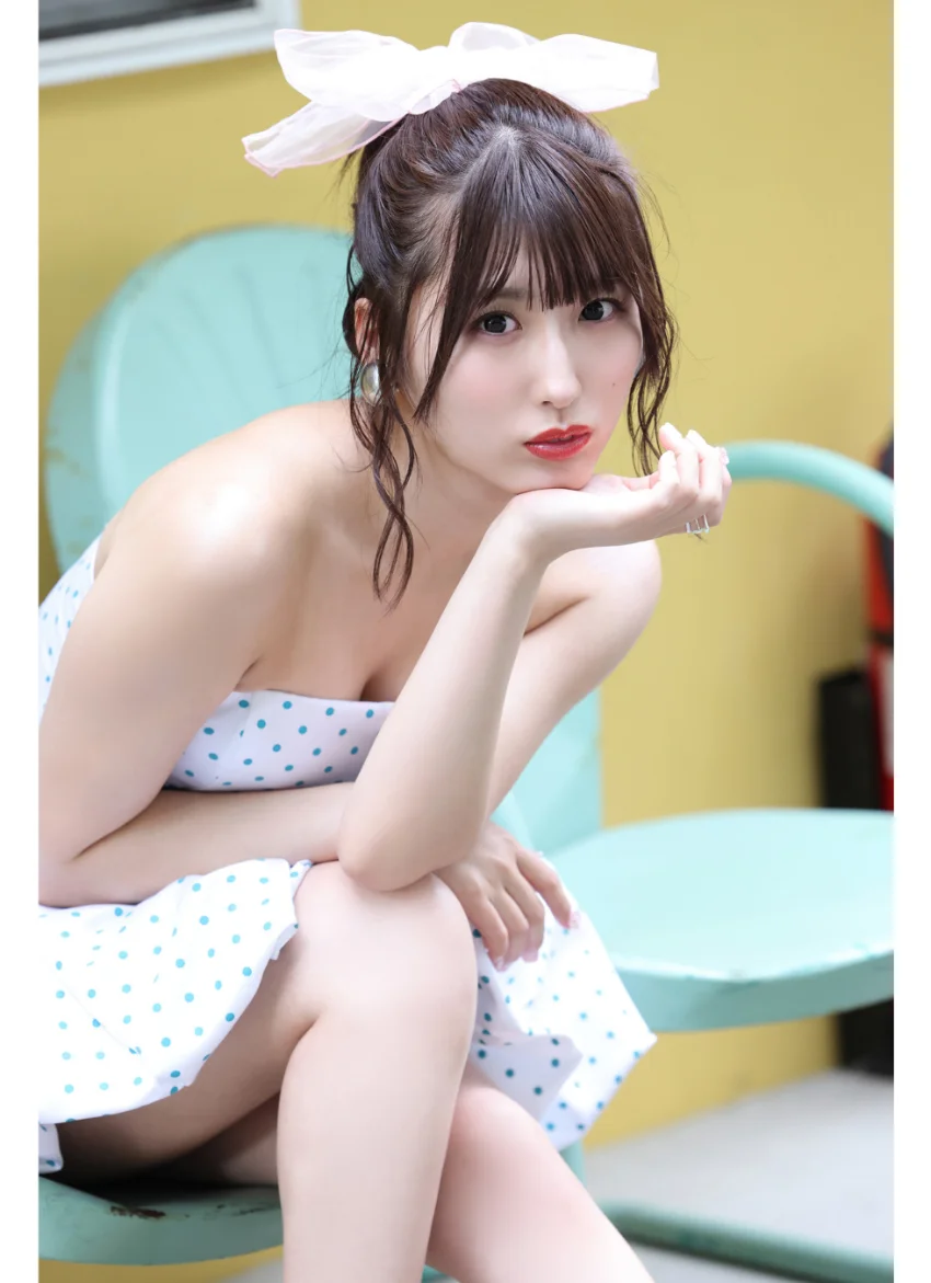 由利美桜デジタル写真集「MULTI COLOR」 試し読み 5