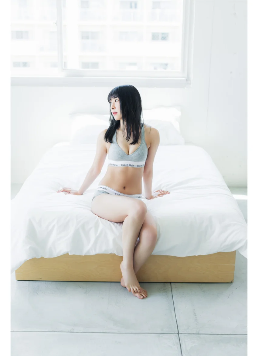 瀬戸万莉愛「ITSUZAI」【ヤングチャンピオンデジグラ】 試し読み 3