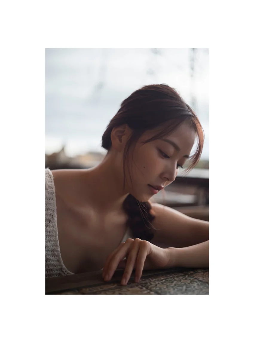 白間美瑠写真集 MERCI Another Edition ［side A］ 試し読み 2