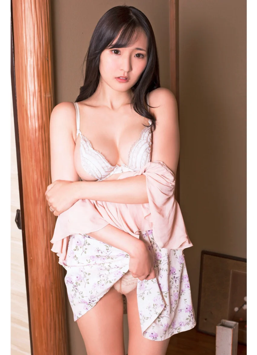 藤田あずさ 真面目な大家さんが実はとってもエッチだった件！ 試し読み 12