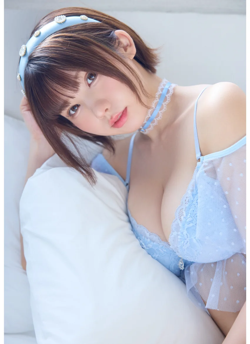 【アニマルデジタルフォトブック】えなこ 「Enamor2」 試し読み 3